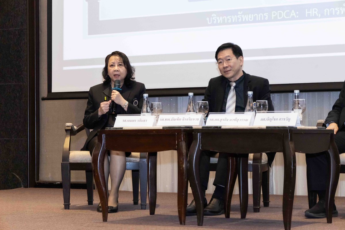 ns_mahidol's tweet image. Simplexity — การบริหารที่เรียบง่ายแต่ทรงพลัง นำไปสู่ผลลัพธ์ที่ยั่งยืนและสามารถแข่งขันได้ทั้งในระดับชาติและนานาชาติ