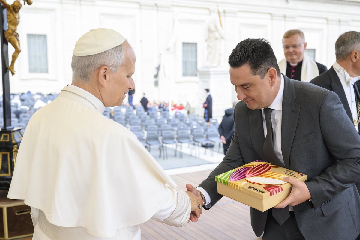 Renson Martínez Prada tweet media