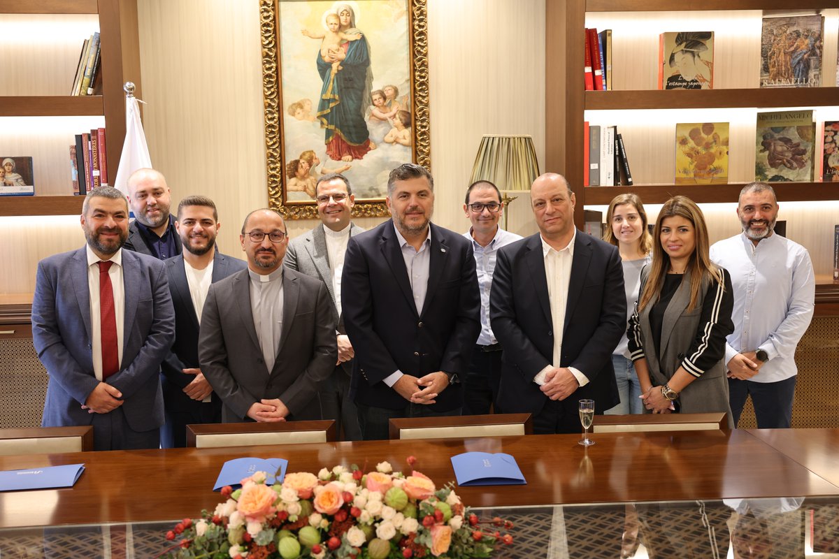 uAntonine's tweet photo. UA has signed a landmark MOU with #ATCL and #RallyPlus, becoming the first university in Lebanon to integrate motorsports into its academic and experiential ecosystem.
Full news 🔗 https://t.co/XFfkGScwuW
#uAntonine #uA_News #RallyinLebanon #FIA #Motorsport https://t.co/wi23QI6f1G