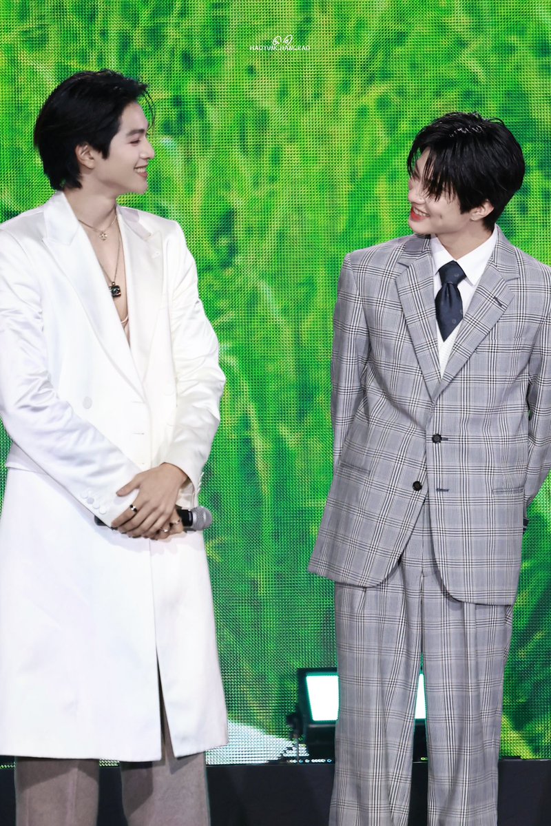 haoyunchangrao's tweet image. ➻𝟐𝟓𝟏𝟏𝟐𝟓

CHOKUNASTON 2026 MAGICCORE
#GMMTV2026 #ChokunAston
#17thSpringSeries