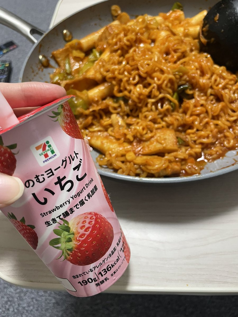 ケーキ@僕らの明日はいつだってプロローグ (@strowberrycake) / Posts / X