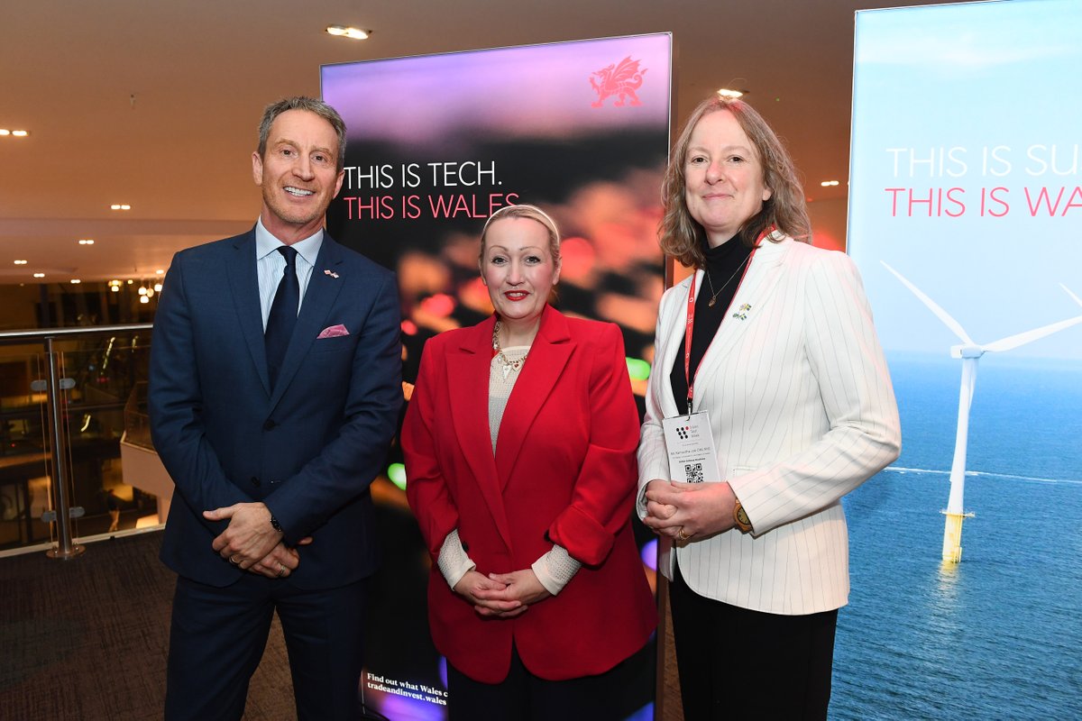 walesintheworld's tweet image. We&apos;ve invited our Honorary Consuls and Heads of Commission to #WalesTechWeek, so they can spread Wales’ tech talent across the globe 🌎

From fintech, advanced manufacturing, AI, med tech, compound semiconductors, future mobility, cyber security…Wales has you covered!