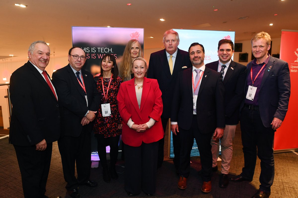 walesintheworld's tweet image. We&apos;ve invited our Honorary Consuls and Heads of Commission to #WalesTechWeek, so they can spread Wales’ tech talent across the globe 🌎

From fintech, advanced manufacturing, AI, med tech, compound semiconductors, future mobility, cyber security…Wales has you covered!