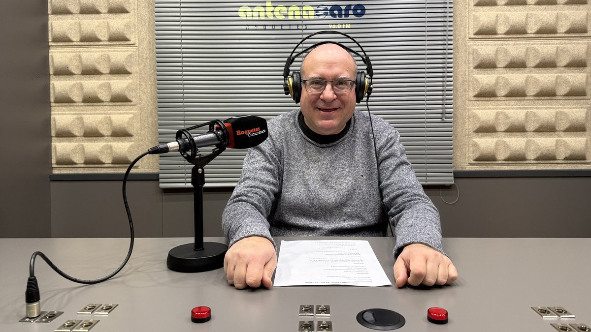 📺VÍDEO: youtu.be/FeDiFR2CihQ
El cap de premsa del <a href="/CDRoquetenc/">CD Roquetenc</a> ⚽️ <a href="/maccroquetes/">Miquel Angel Campos</a> fa balanç 📻 de la jornada del 22 i 23 de novembre i avança els pròxims partits.
🎙️ Golejada del femení amateur contra l'Alcanar (8-1), que el consolida com a gran favorit per revalidar el títol.