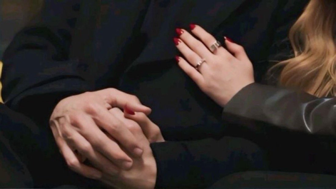 ꨄ︎ (@couplsgoal) on Twitter photo 