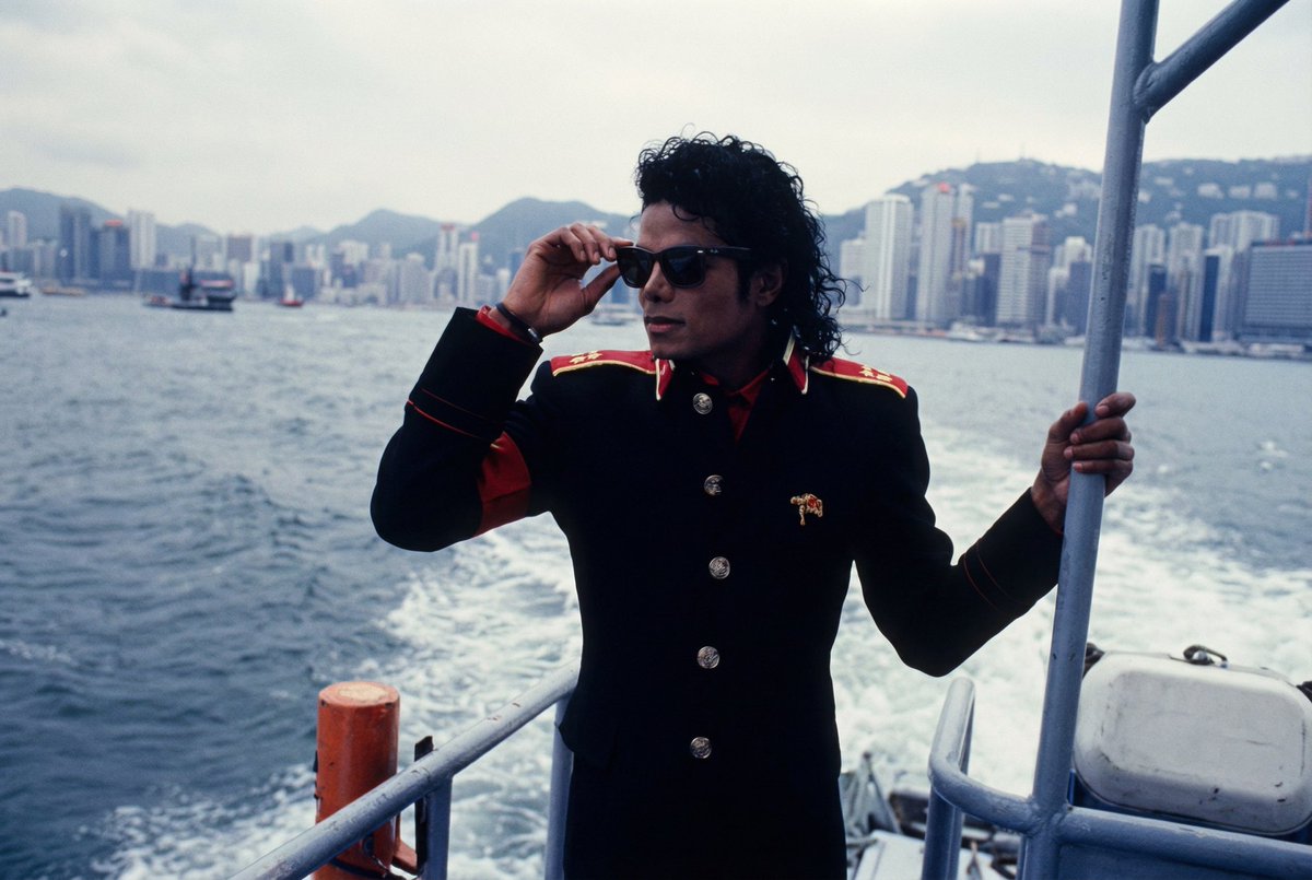 sebasmjjj's tweet image. Foto inédita de Michael Jackson en Hong Kong. ♥️

📷 .@mkgenie 

#MichaelJackson