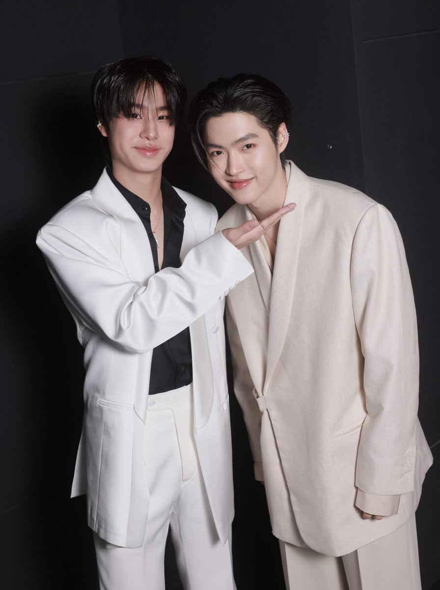 GoodBoySeries's tweet image. ผมเลี้ยงง่ายไม่ดื้อนะค้าบ😃 

จิรภัทรจะเป็นเด็กดี Good Boy Series
🎥 youtu.be/0cj2tmJCTkM 

#GoodBoySeries
#GMMTV2026  

@lukepeemsan @mickmetas