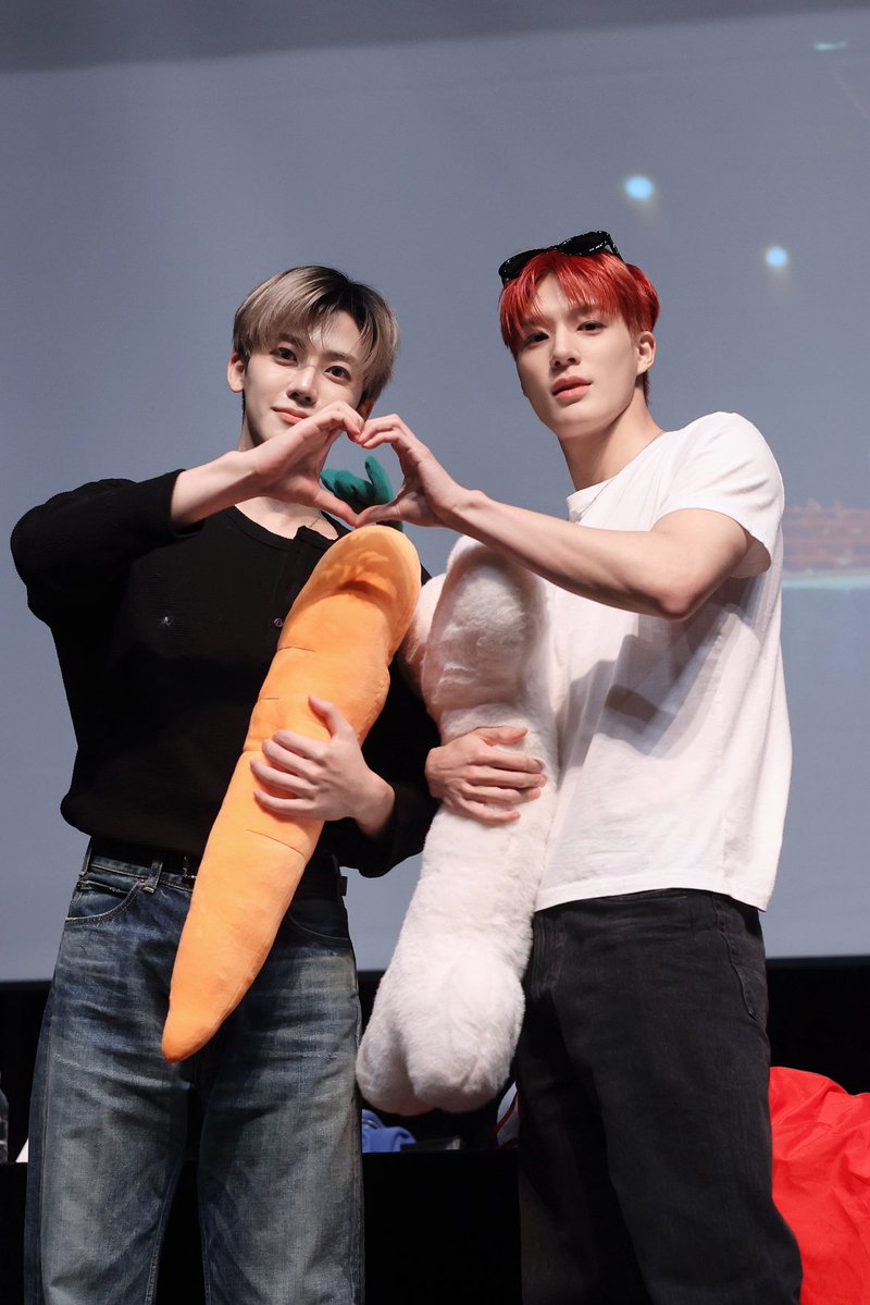 7ynne_'s tweet image. 251125 applemusic
🫶🏻🫶🏻🫶🏻

#재민 #제노 #잼젠 #JAEMIN #JENO #노민