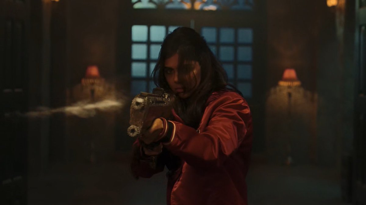 liveinframes's tweet photo. Lokah Chapter 1: Chandra (2025) dir. Dominic Arun https://t.co/VrLvpdLcYg