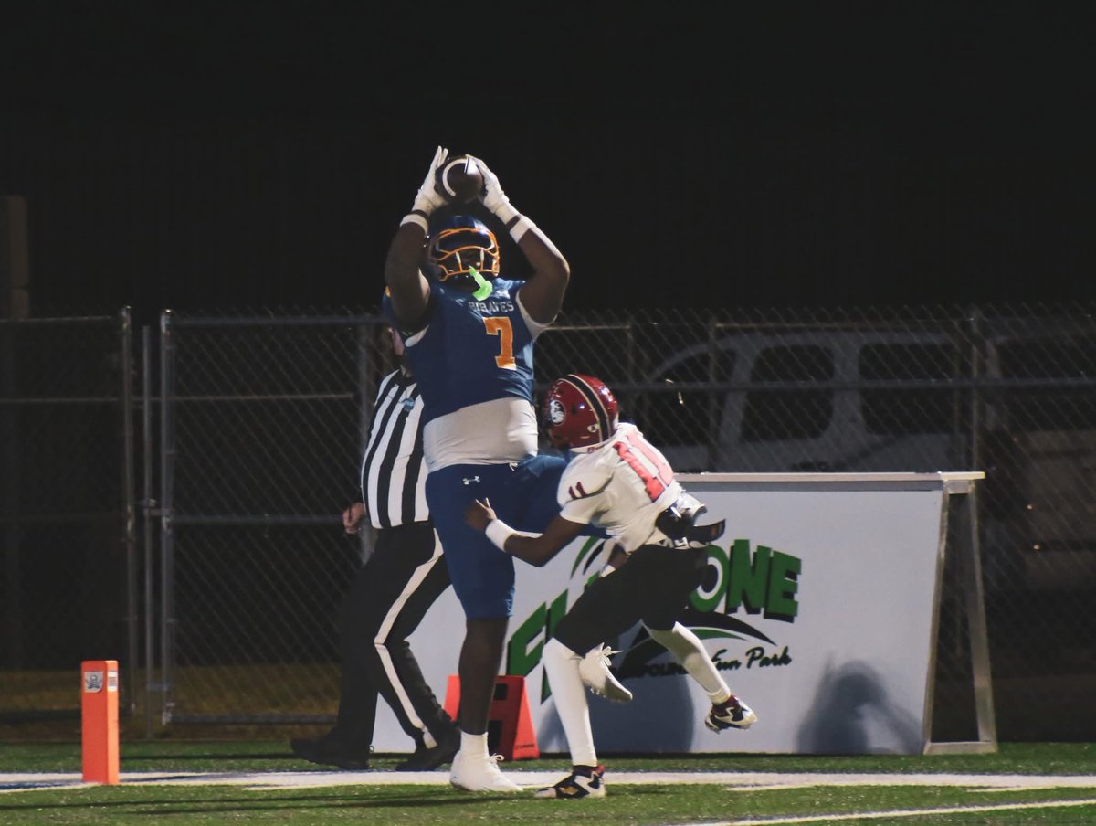 HezeKent's tweet image. +1 blessed to see another year