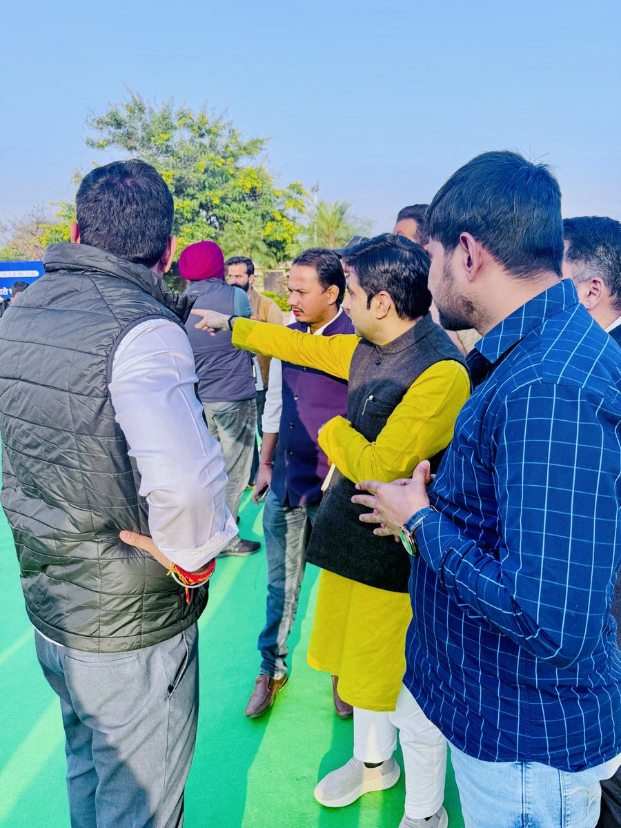 vineetvatstyagi's tweet image. All set for tomorrow’s inauguration of #Sardar150UnityMarch Yamuna Pravah! 
@sunilbansalbjp @BJYM @Tejasvi_Surya