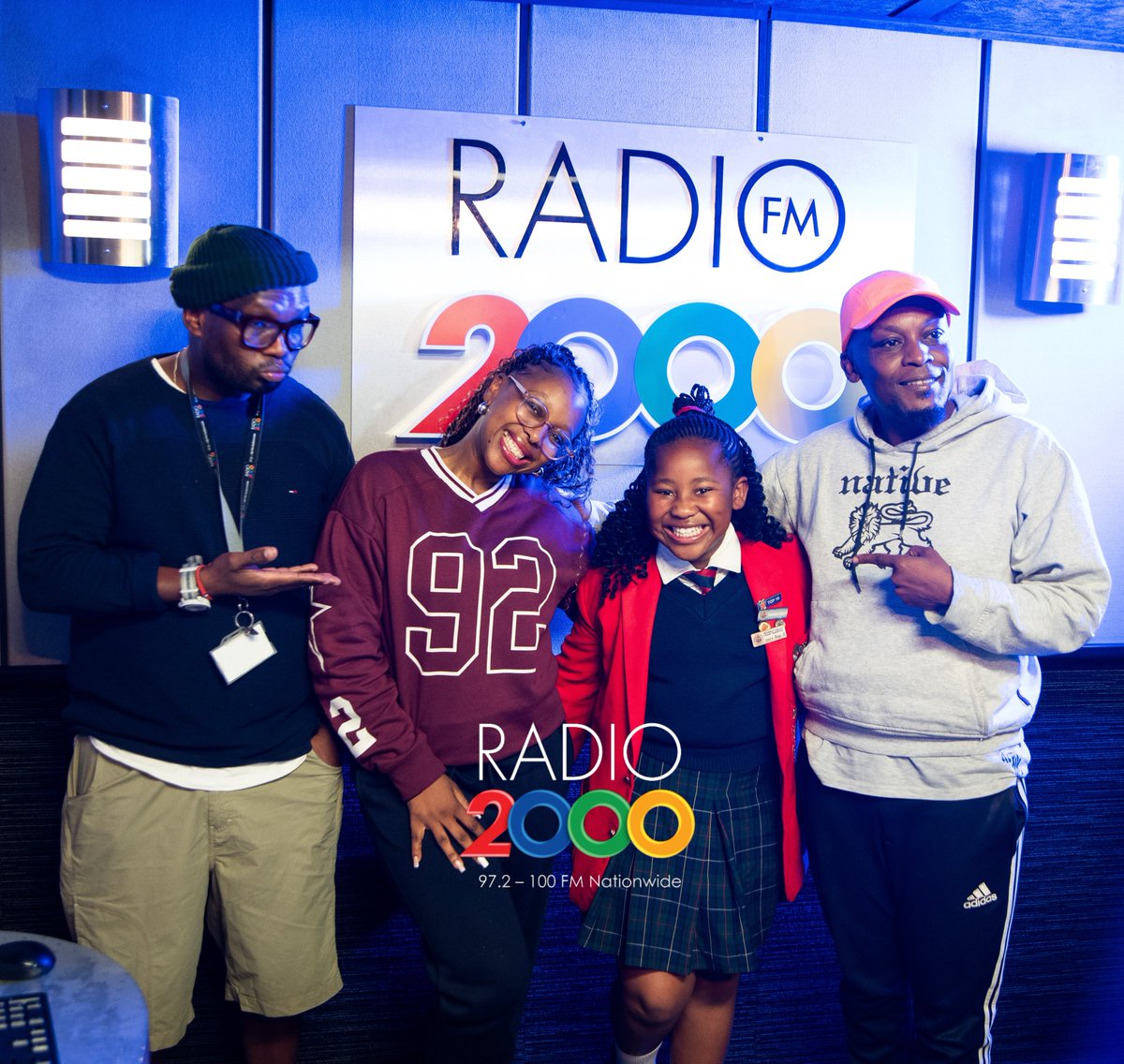 Radio2000_ZA's tweet image. #TheDriveConnection| Avuxeni DC Crew  Fam! We’re on-air keeping you company with energy , beats, and conversations to brighten your day. Stay tuned!🔥🔥🔥

@isaacgampu @Mnisi__weMvula @LonwaboMiso