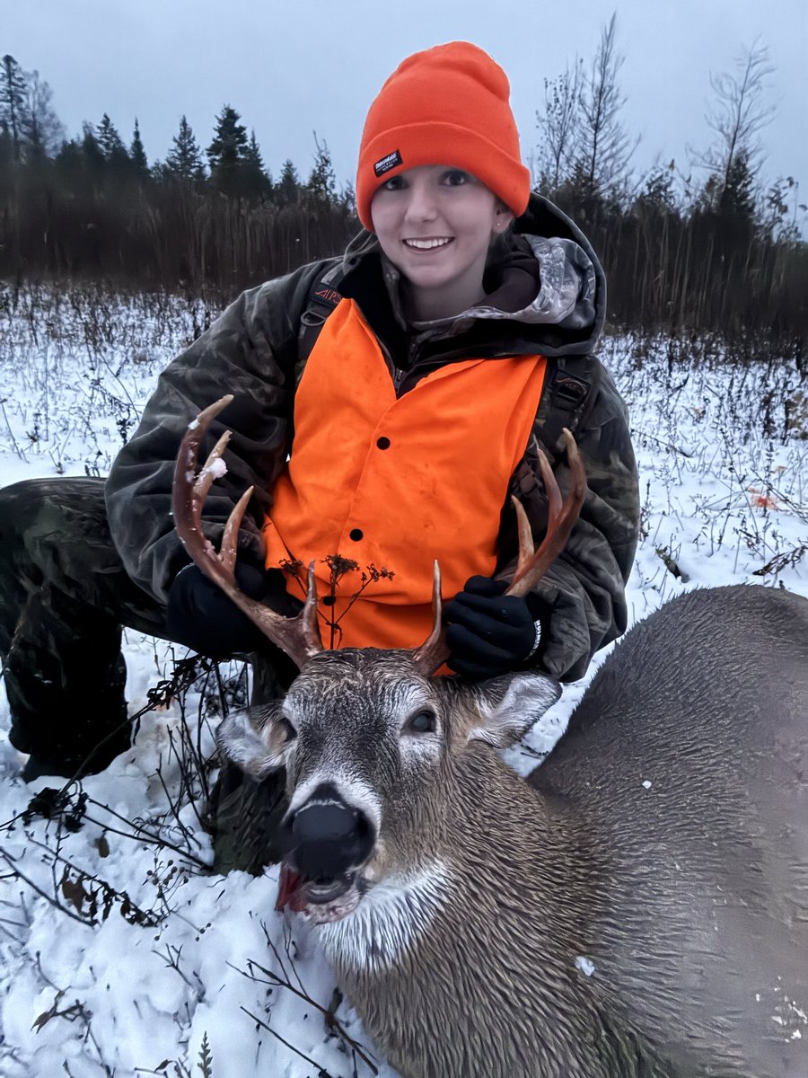 Mtm4646's tweet photo. @MeatEaterTV My daughter Meghan’s first Ontario whitetail buck ( first deer ) 
Dad was  with her the whole time and I was able to capture some of the best memories ! https://t.co/PwAbhyYel7