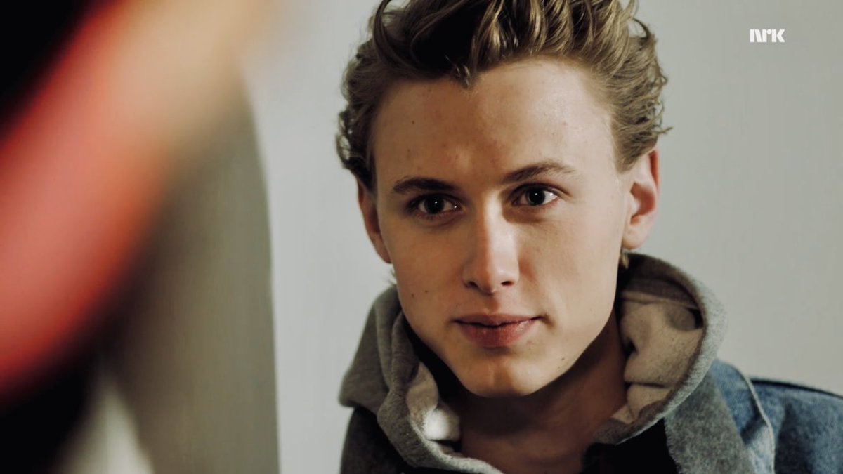 hereforlorde's tweet image. Don’t you let me go, let me go tonight