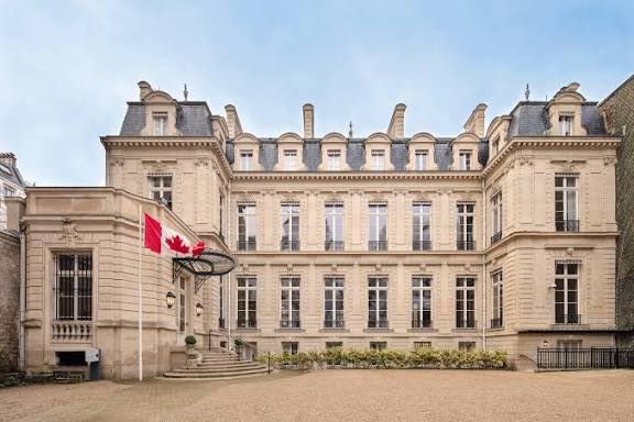brianlilley's tweet image. Canada’s embassy and official residence in Paris is lovely. 
It’s no wonder Melanie Joly wants to be appointed Ambassador to France and leave Carney’s cabinet. 

torontosun.com/opinion/column…