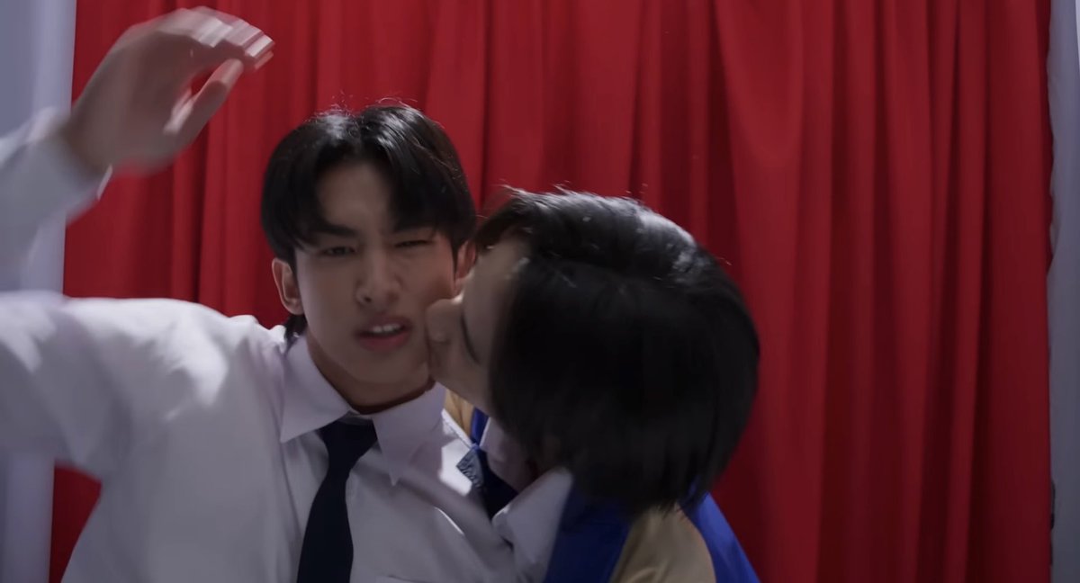 kittymormor's tweet image. เย้ยย แม่นั่งกัดฟัน😭👀🫳🏻💕

MAGIC VIBES MAXIMIZED X SJ

#RoommateChaos #GMMTV2026
#GMMTV2026XSurfJava
#swensurf #javabh @swensurf @javabh28