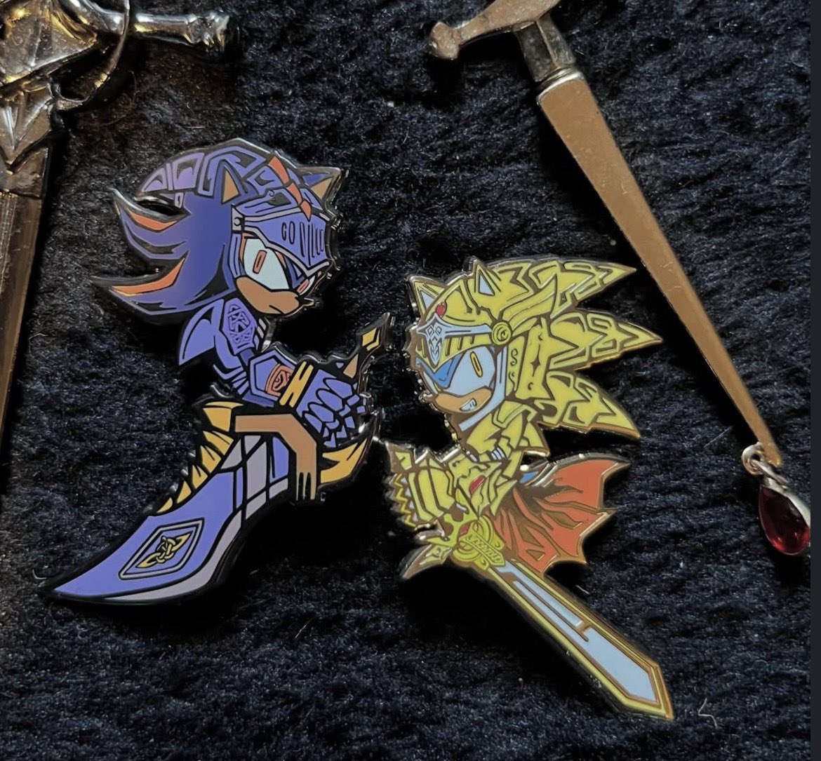 Im extending POs for my lancelot x exalibur pins til the 12th of december :) ⚔️
#satbk #sth