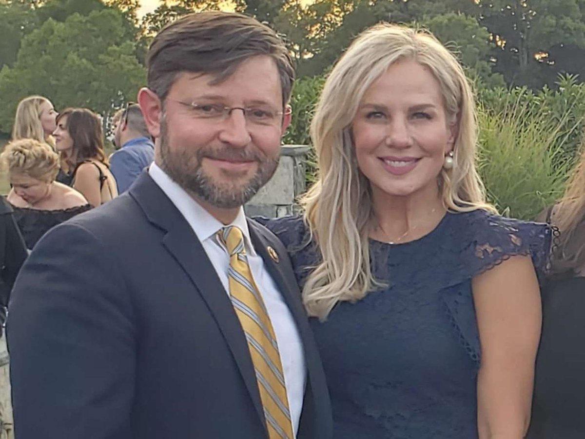 EricMGarcia's tweet image. Deeply unsettled by this older photo of Mike Johnson with a beard.