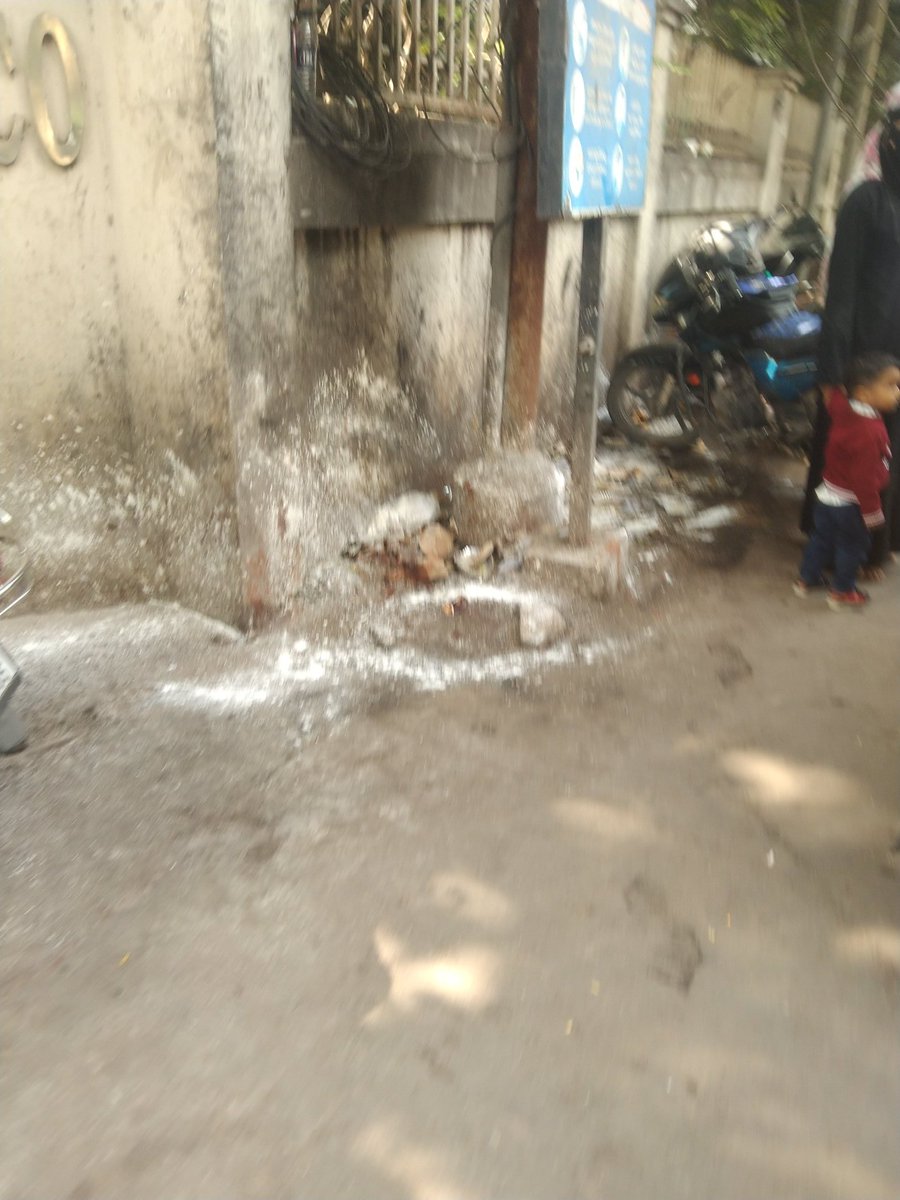 shivakumar214's tweet image. @GHMCOnline  sir there  are lot patient  around plz see once @Md_MajidHussain #mim 
#niloferhospital  #nampally