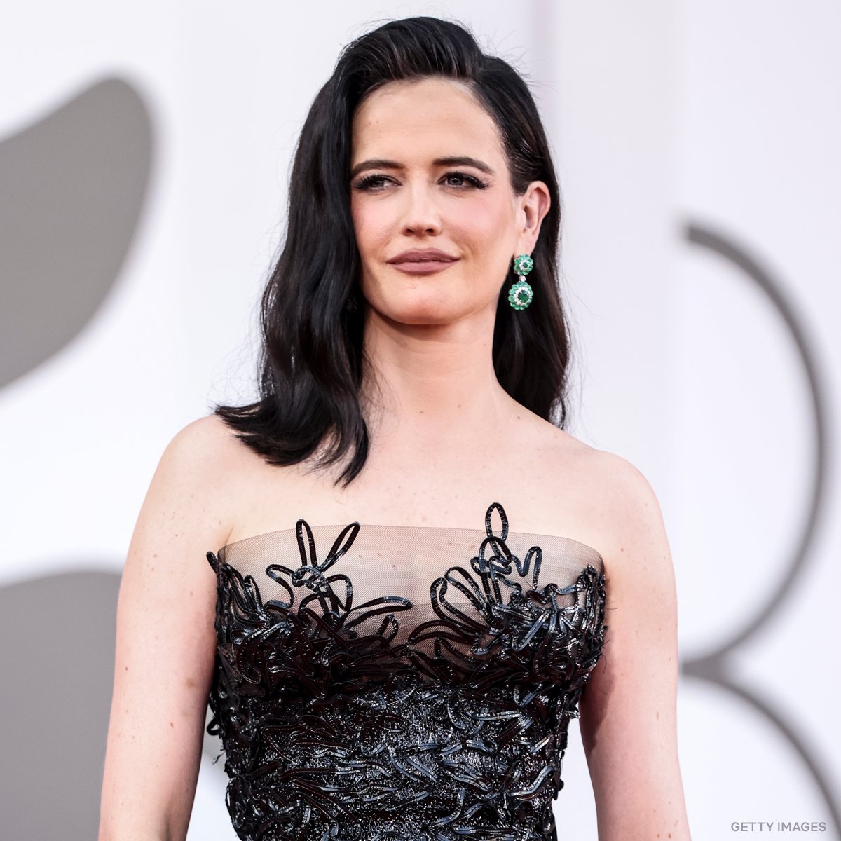 netflix's tweet image. Aunt Ophelia has arrived. 

Woefully welcoming Eva Green to WEDNESDAY Season 3.