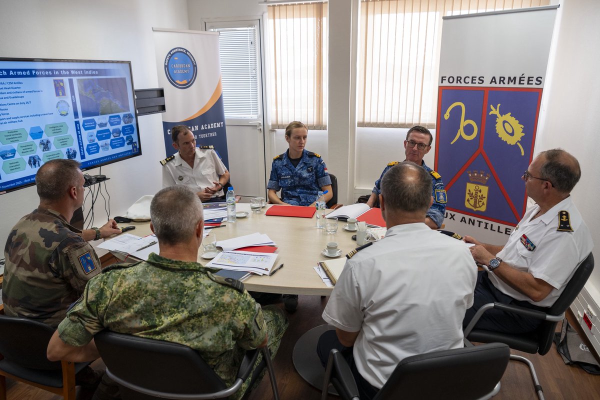Forces armées aux Antilles tweet media