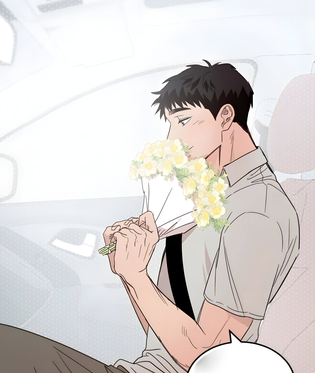 suwatsonn's tweet image. He&apos;s so in love wuth his little star ⭐🦭
#OurSunnyDays