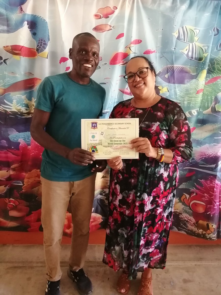 SeyBluefloat tweet media