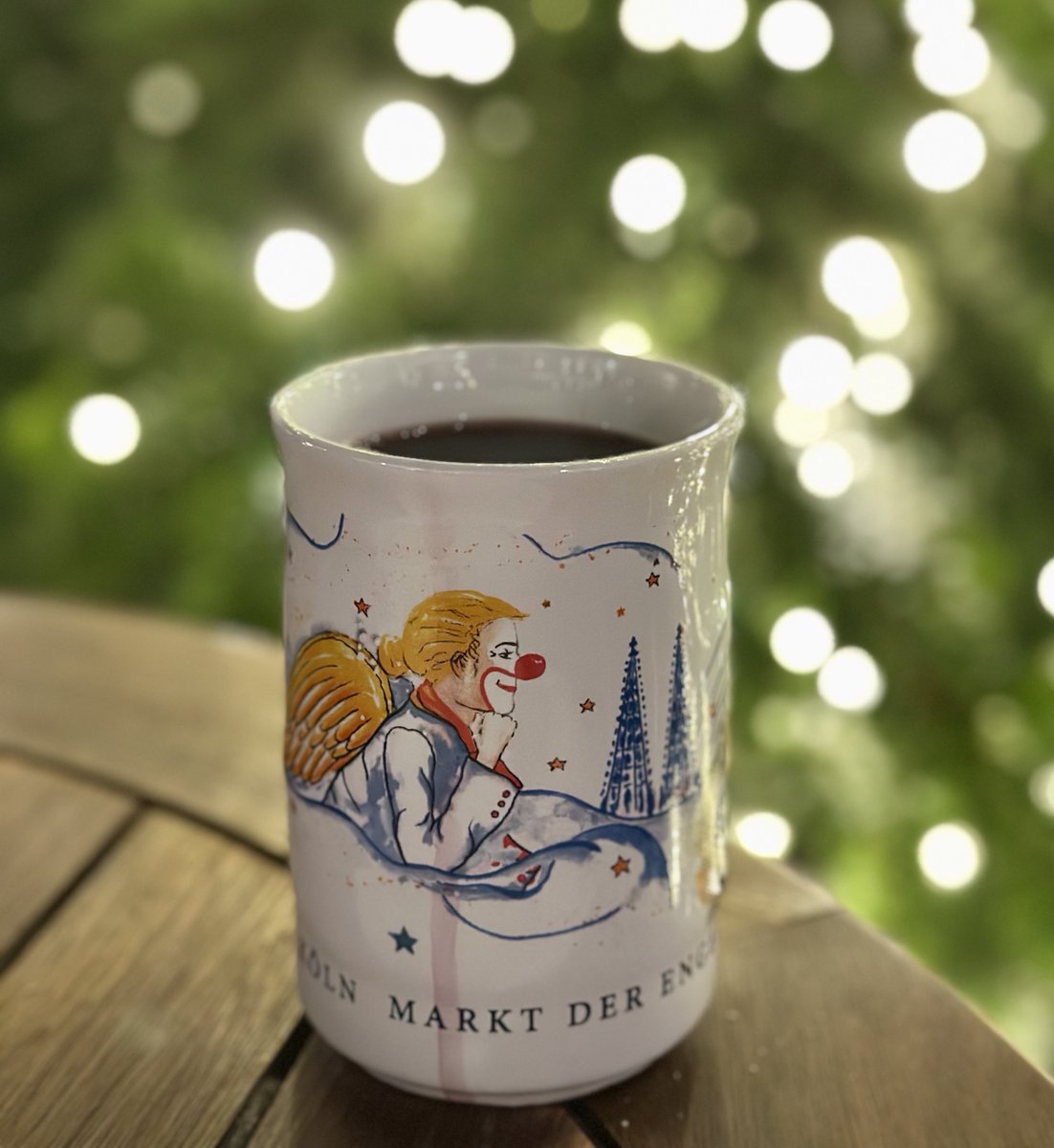 ノイマルクトのクリスマスマーケットのマグカップは天使&ケルン大聖堂