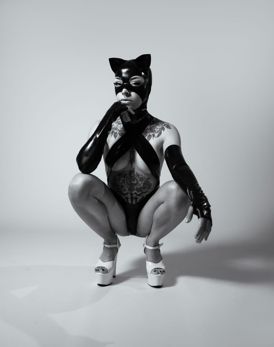 Your new phone background just dropped 🔥