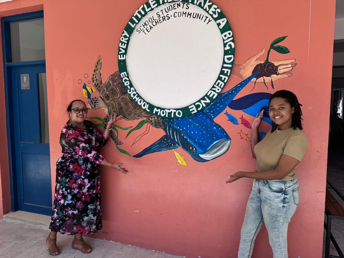 SeyBluefloat tweet media