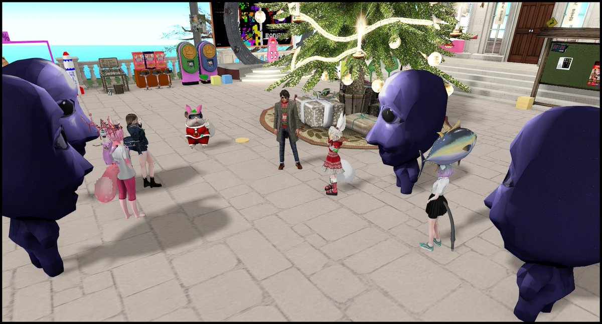 まだ11月だけど少しずつクリスマス感を出し始めた。今日スーパーに行ったら正月飾りとかお餅が売ってたけどね。