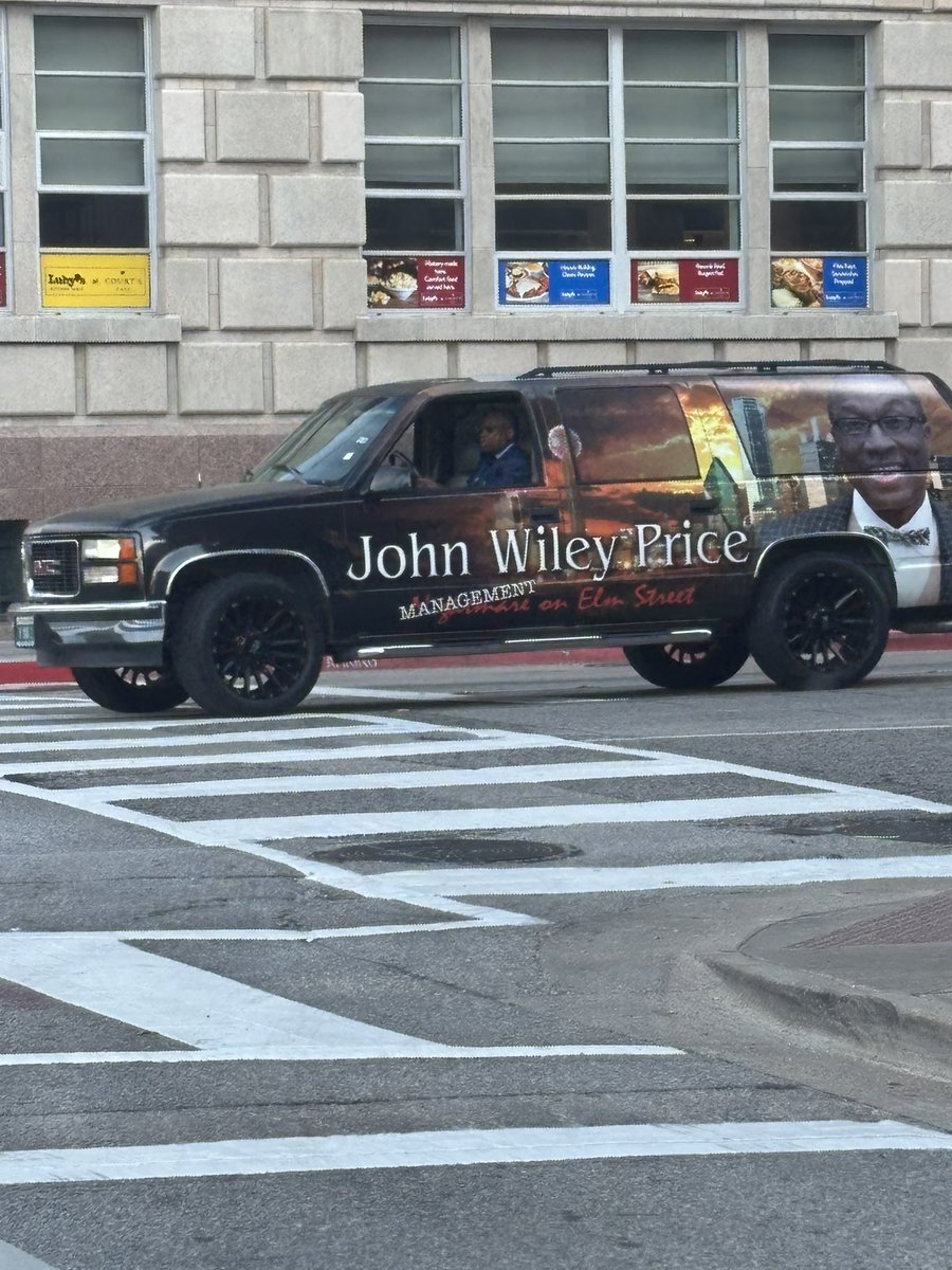 Chris Perry tweet media