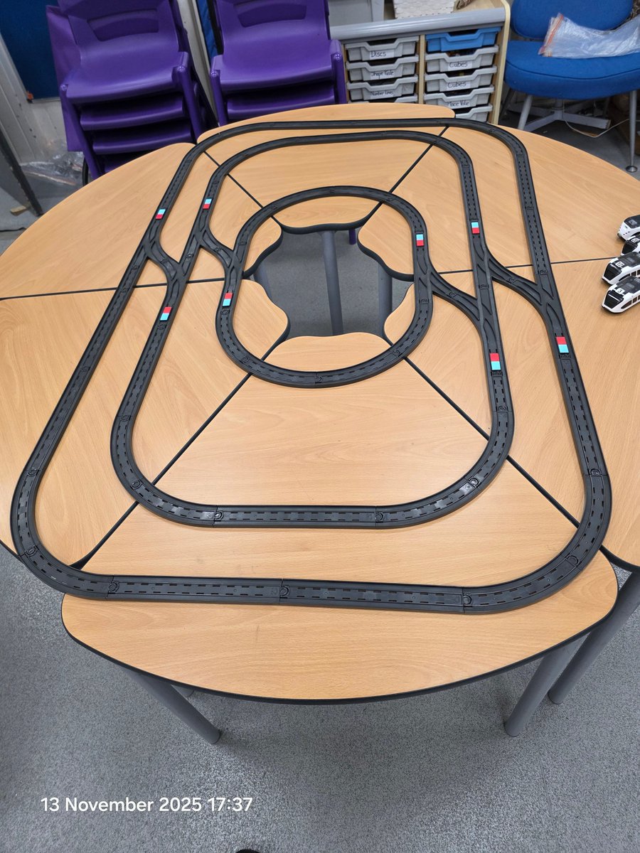 TsuiAllen's tweet image. Just sharing this lightbulb moment again. Problem solving through tangibles and practicals makes learning relatable, relevant and real. #EngineeringHabitsOfMind