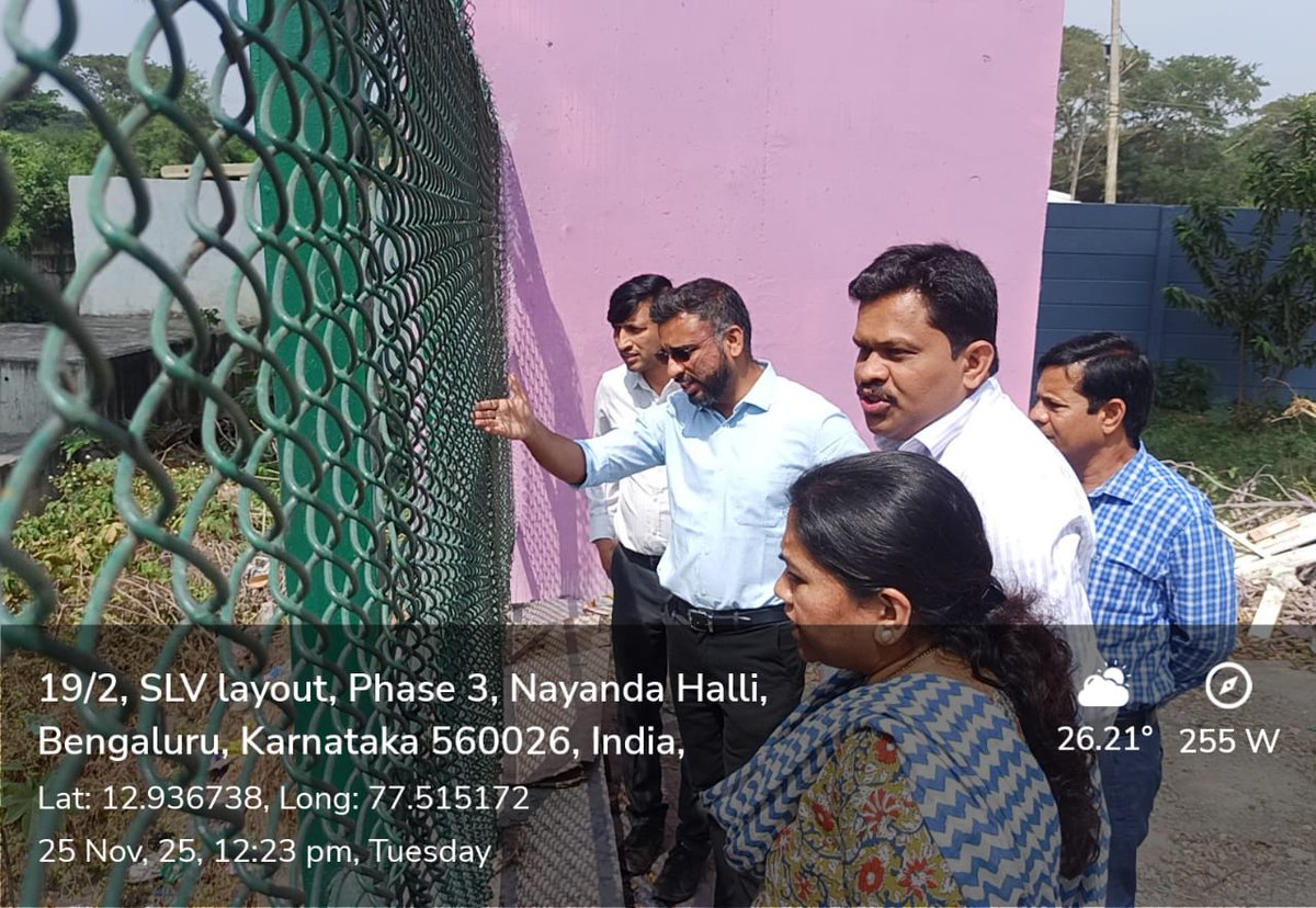 GBA_office's tweet image. BWCC Additional Commissioner (Development) Shri Digvijay Bodke reviewed road development and park maintenance works in Vijayanagara and Govindrajnagara constituencies.