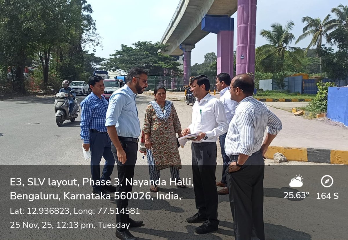 GBA_office's tweet image. BWCC Additional Commissioner (Development) Shri Digvijay Bodke reviewed road development and park maintenance works in Vijayanagara and Govindrajnagara constituencies.