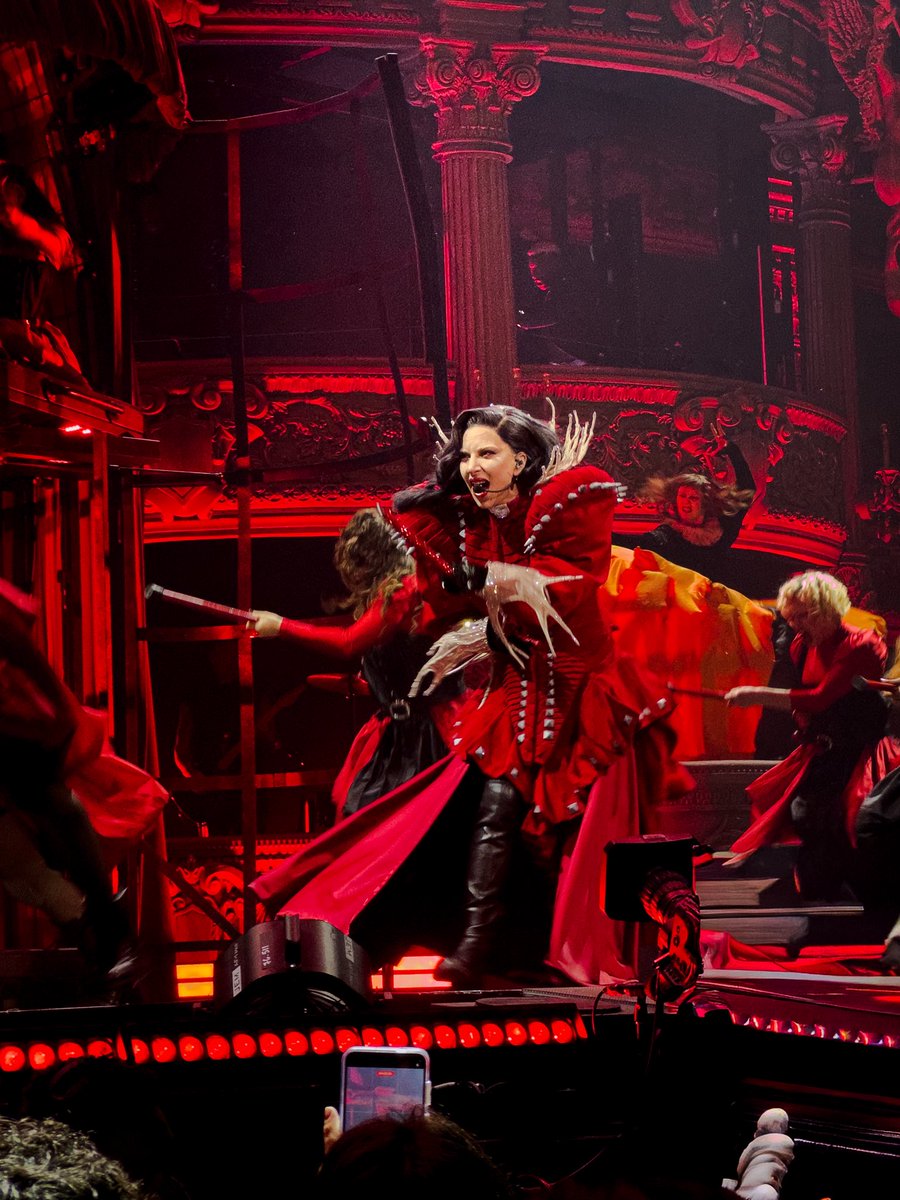 Rémi ☀️ tweet media