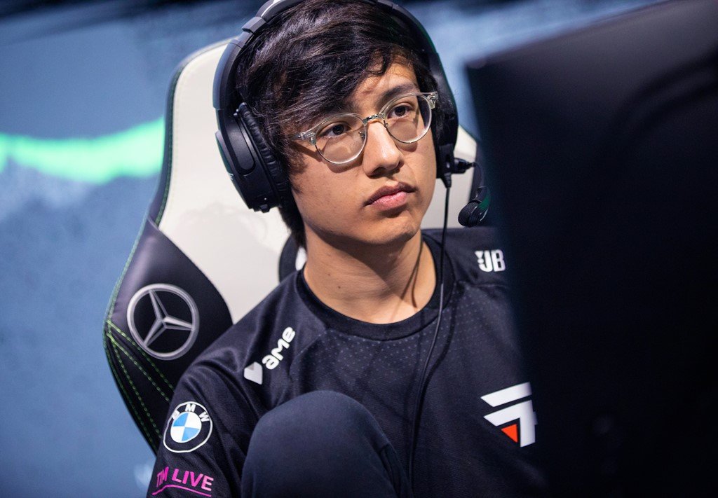 luisshowtana's tweet image. AGORA NÃO TEM MAIS VOLTA.

tinowns assinou o contrato e oficializou o seu retorno para a paiN Gaming no CBLOL em 2026.

Anúncio deve acontecer em breve.