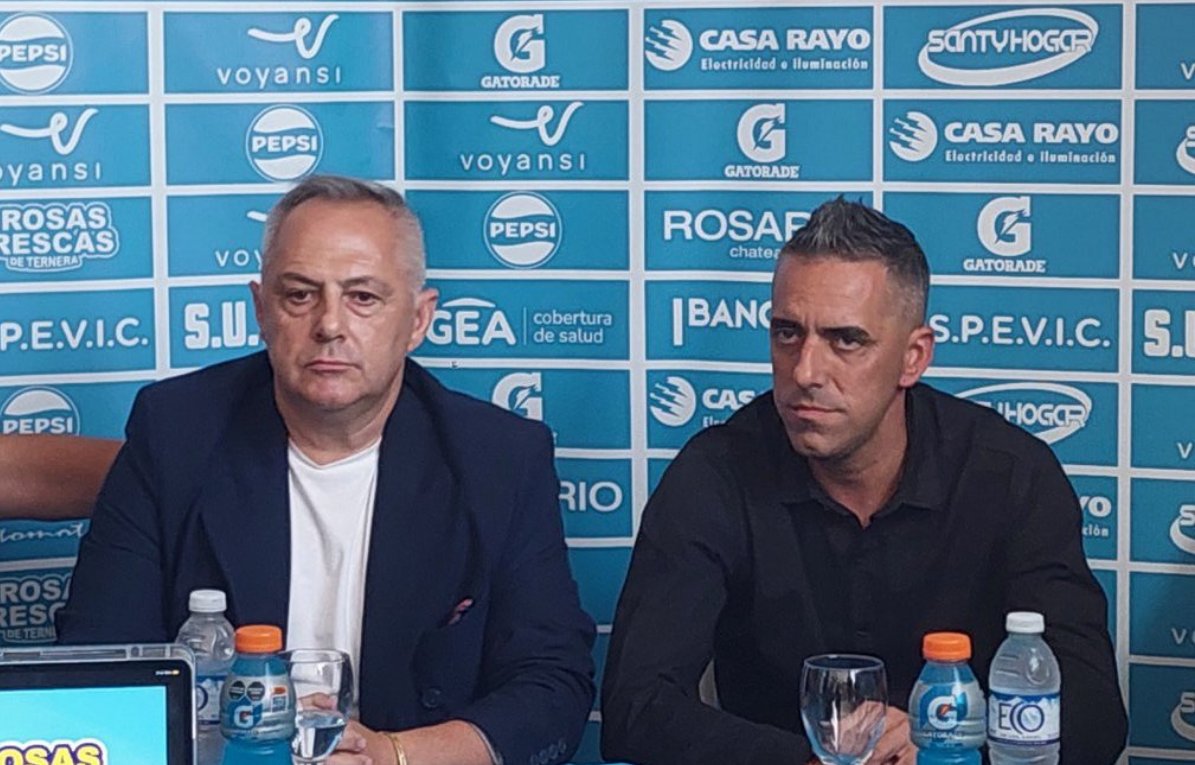 LaRedCordoba's tweet photo. "El que no corre hoy, no puede jugar. Haremos un equipo muy combativo para la categoría. Planificaremos cada partido de la mejor manera para intentar tener muchas victorias."

El entrenador de #RacingCBA, Pablo Fornasari, al aire con @AGUSARAVIAGABI en #Espinosa989. https://t.co/gOQJfXKPEA