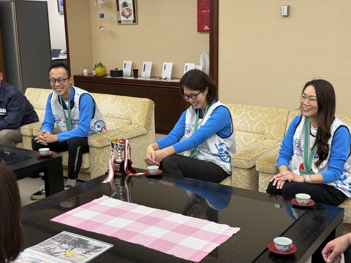 niigata_umi's tweet image. マイルストーリーが
スポGOMIワールドカップ優勝の
ご報告で新潟県知事を
表敬訪問しました！✨🏆

 #SPOGOMI