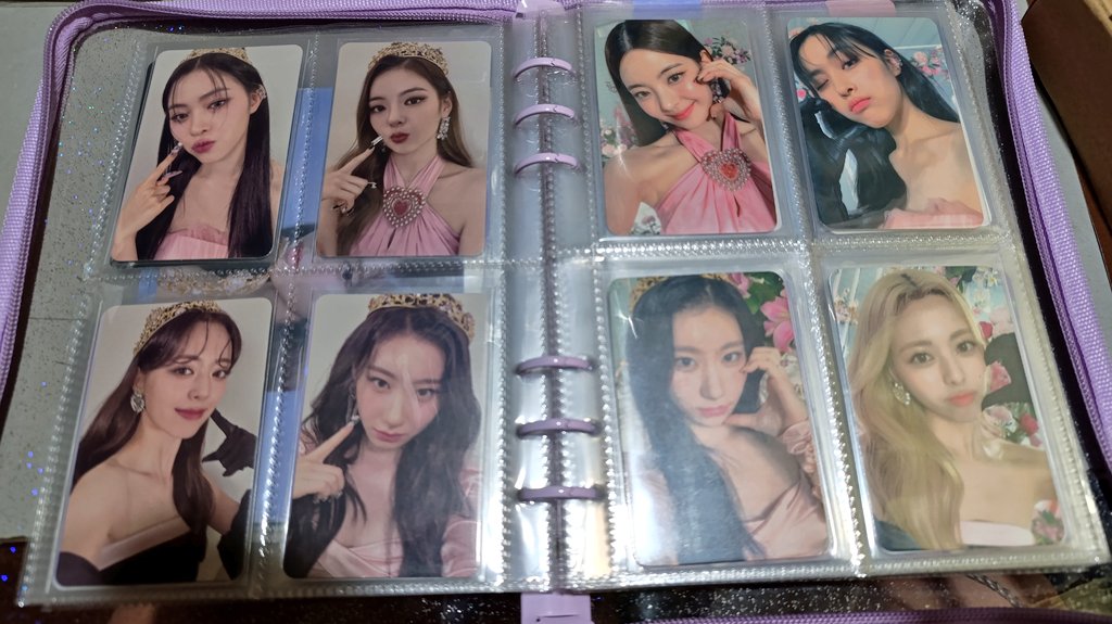 SYLUSOVEREIGN's tweet photo. bat ba ako naging ot5 collector wahahahaha https://t.co/wXJw6jxWbg
