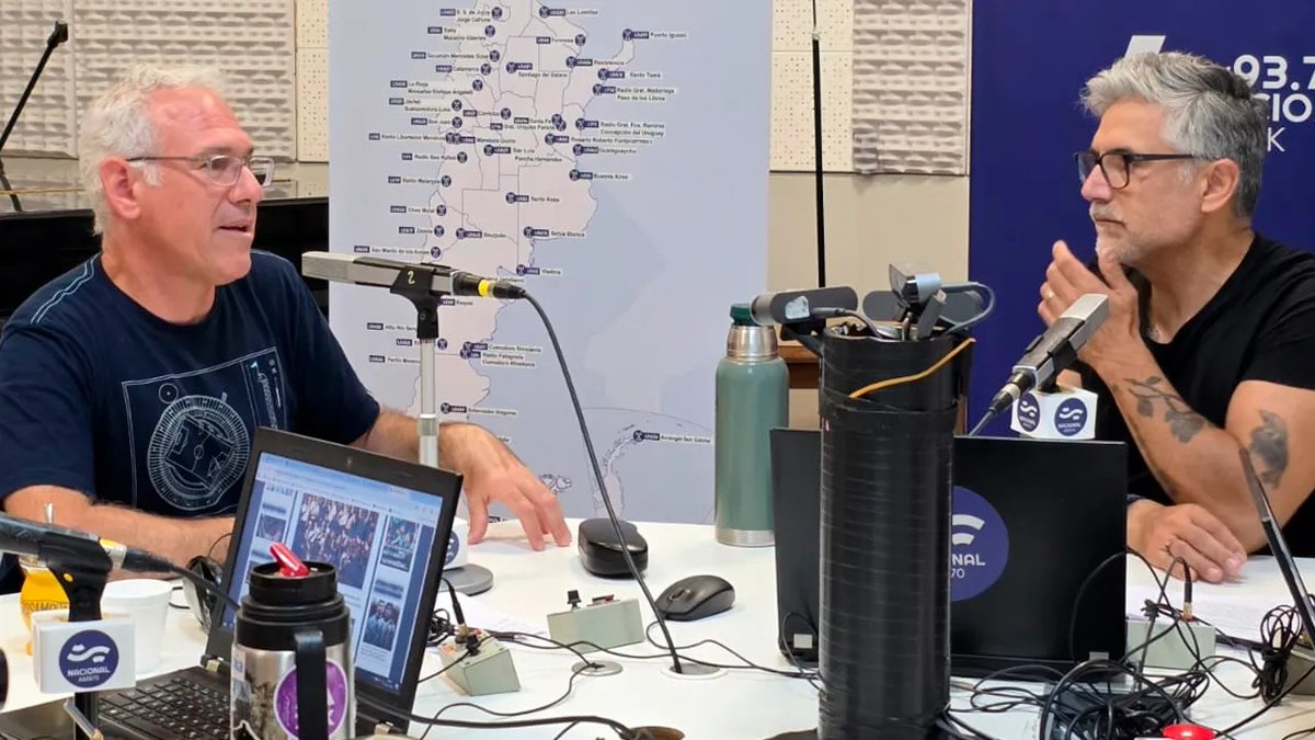 Entrevista a <a href="/FerrarioJuan/">Juan Ferrario</a> en #CreeroReventar con  <a href="/hugomakiavelico/">Hugo Macchiavelli</a>

🧉Todo sobre el mate: cómo impacta la infusión en el cuerpo y la cultura

🔗radionacional.com.ar/todo-sobre-el-…