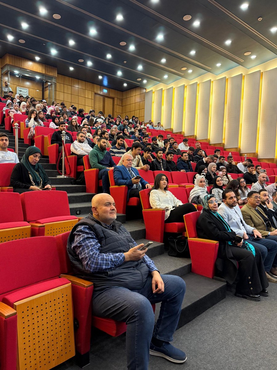 IndiaInLebanon's tweet photo. Ambassador HE Noor Rahman Sheikh interacted with the students and informed them about the strides India is making in various fields. 
Ambassador also delivered a lecture on the Digital Public Infrastructure of India and how the same can be implemented in Lebanese context. https://t.co/gvsqNCs2ut