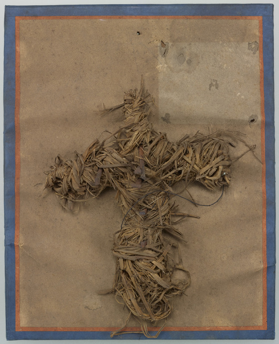 Colbase（国立文化財機構統合検索システム）を検索していてうっかり見つけてしまった《呪詛人形》東京国立博物館蔵。
colbase.nich.go.jp/collection_ite…

「1877年、上野公園でイチョウの樹に鉄釘7本（うち6本が現存）で打ち付けられていた状態で発見されました。いわゆる『呪いのわら人形』」