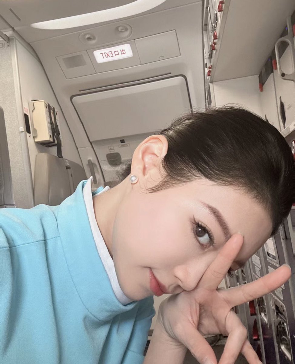 厦门空姐 巧丽 tweet media