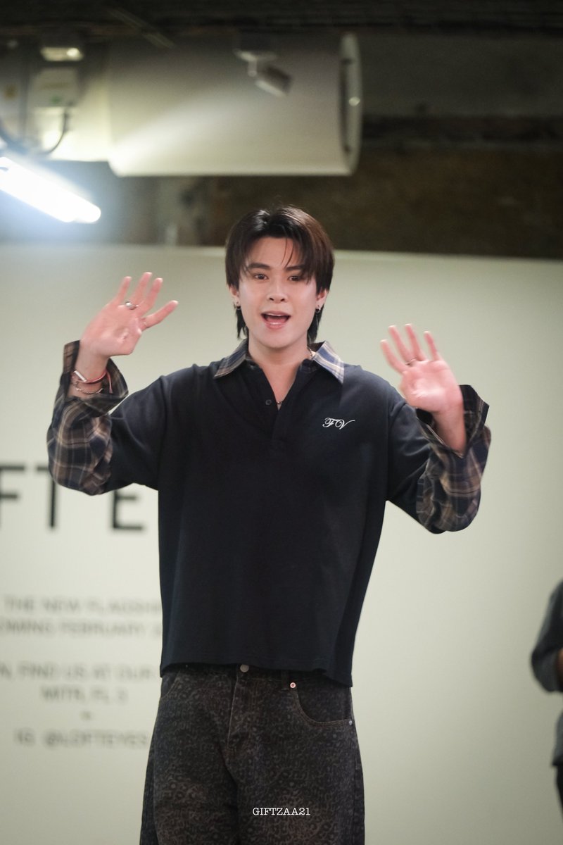 วันนี้น่ารักมาก ขอให้เพลงใหม่ปังๆนะค้าบบ ขอบคุณที่ออกมาหากันน้า 🫶

#Jackie_ไม่เป็นไรจริงๆ
#JackieJackrin