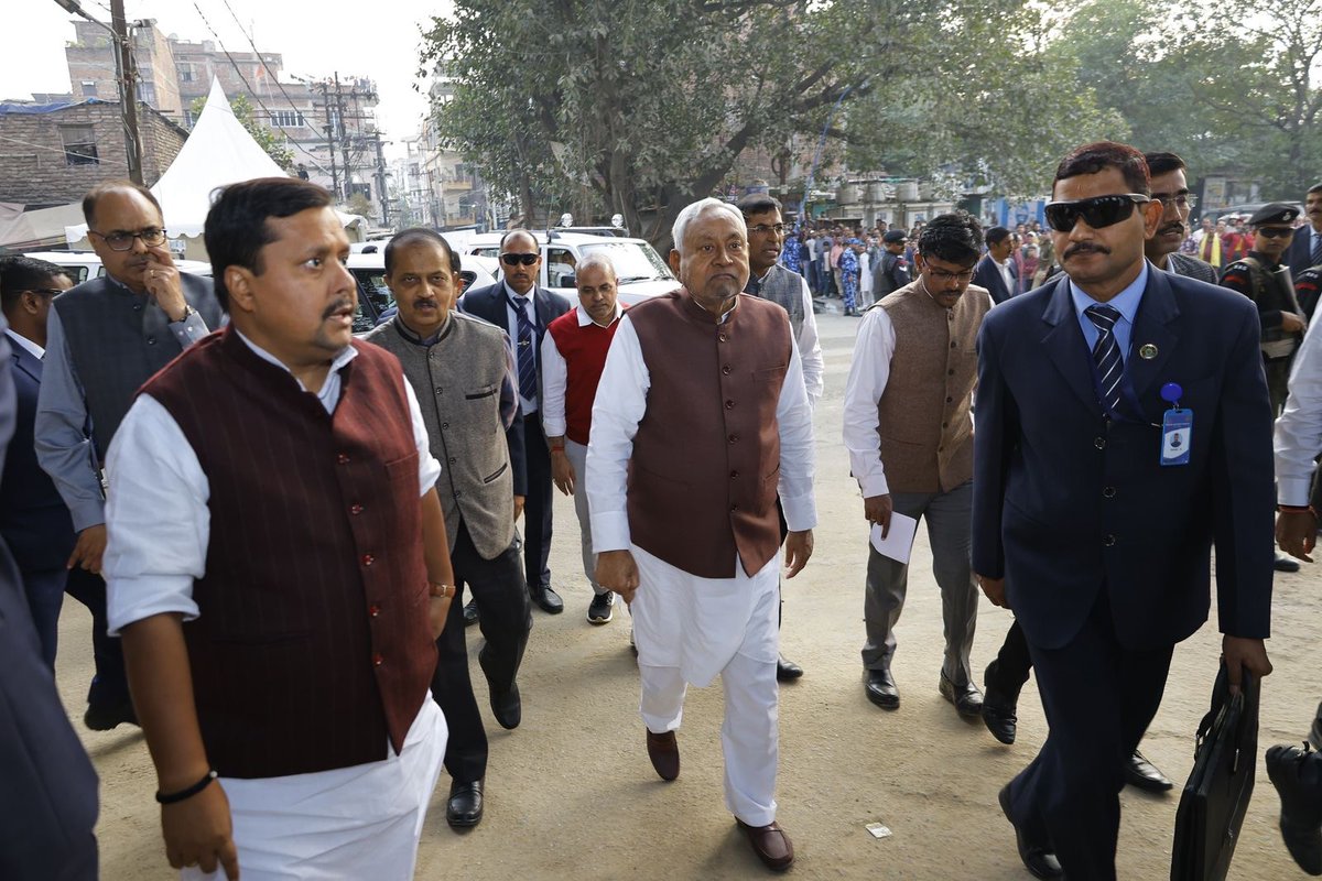 Nitish Kumar tweet media