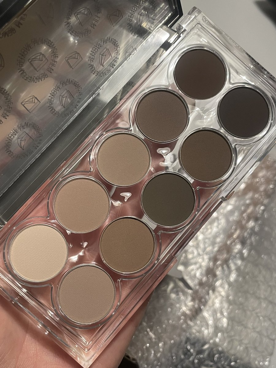 ice_uza's tweet image. 루미르 매트… 아름답다