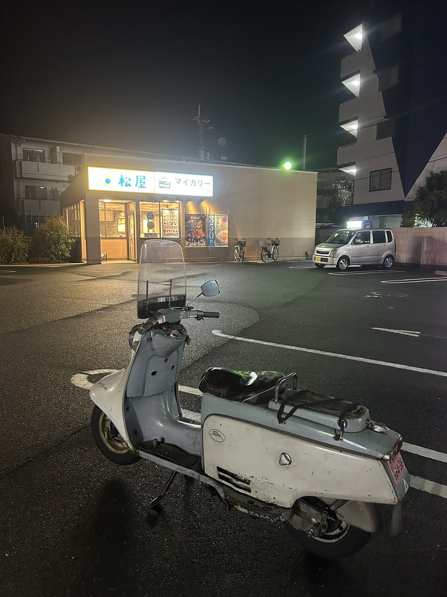 久しぶりにラビットを起こして乗ってる めっちゃ楽しい