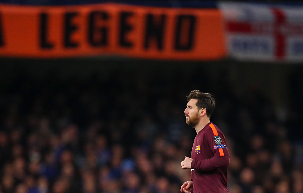 ملعب كبير لندن كرّم ليو بطريقته الخاصة !