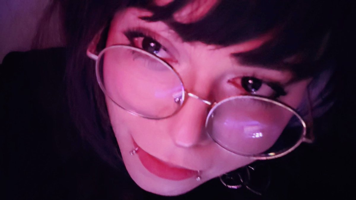 Amy🌸too tweet media